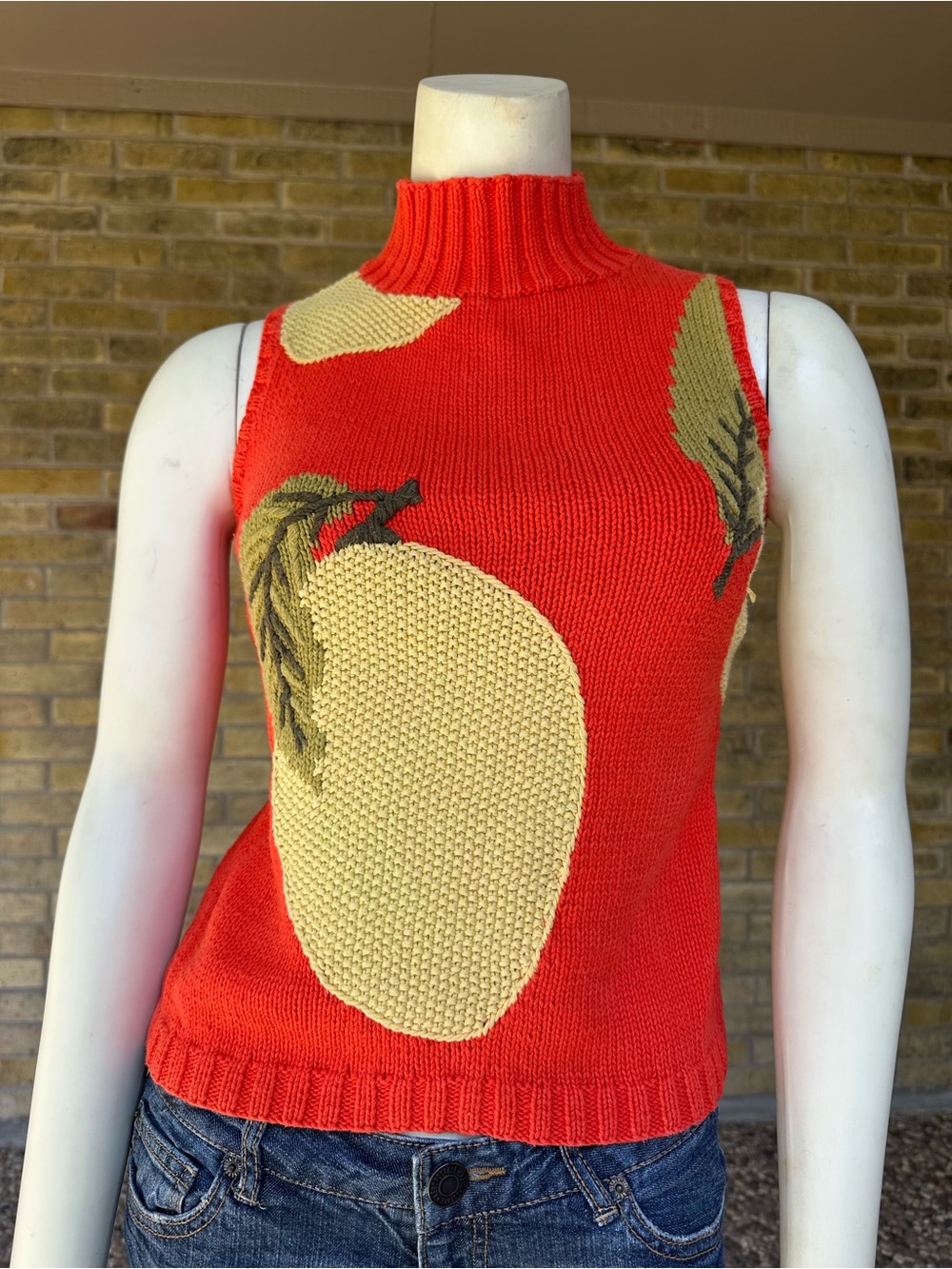 Y2K Sleeveless Lemon Graphic Knit Tank